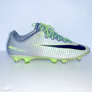 Nike mercurial XI Acc soccer cleats